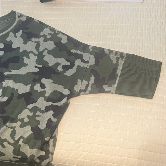 New Directions Green Camouflage Sweater Plus Size 3X Camo - Picture 11 of 12
